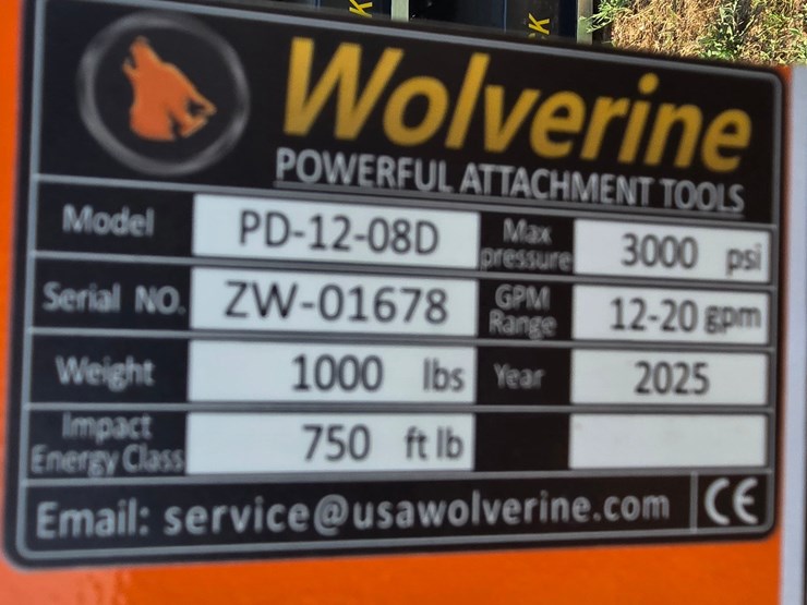 #8852-•-wolverine-750-post-driver-image-6