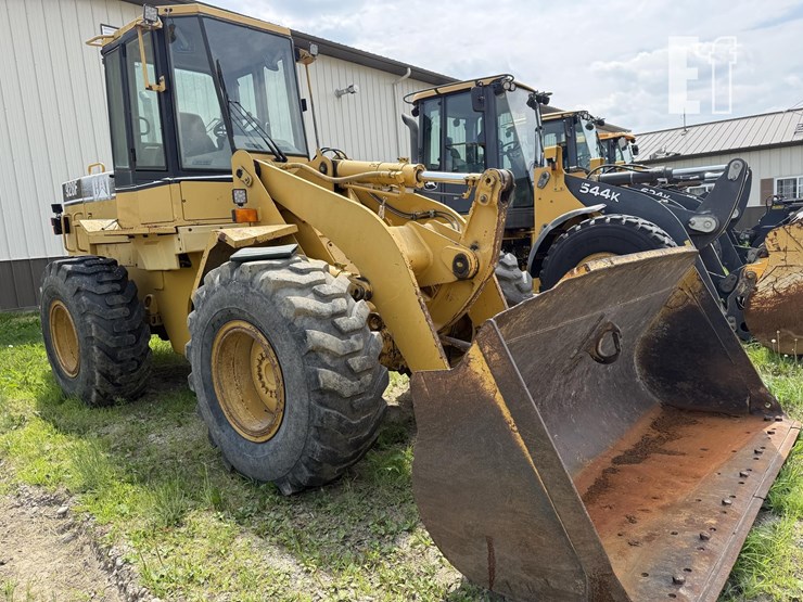 2019-deere-524l-image-4