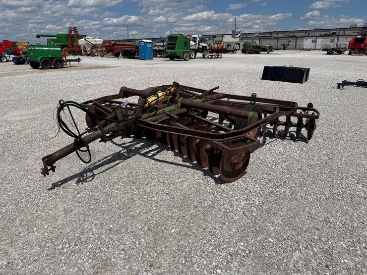 john-deere-aw-image-1
