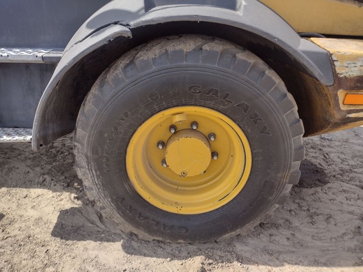 deere-324l-image-13