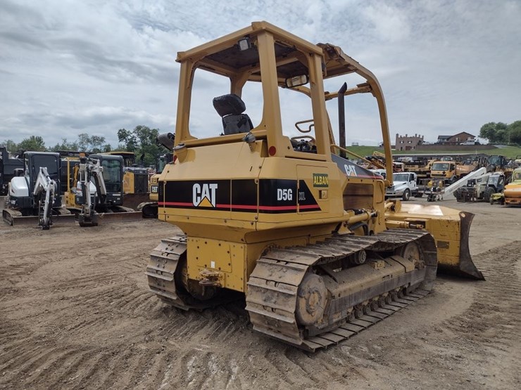 caterpillar-d5g-xl-image-36