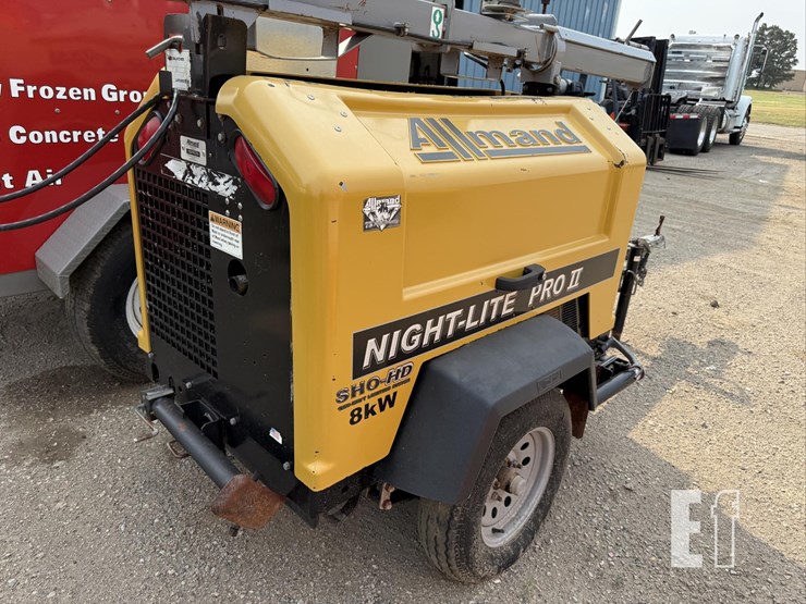 allmand-bros-night-lite-pro-ii-image-3