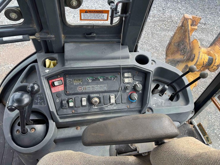 2003-deere-310sg-image-19