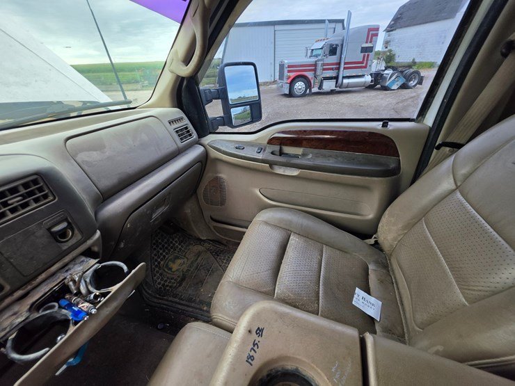 2001-ford-f350-image-57