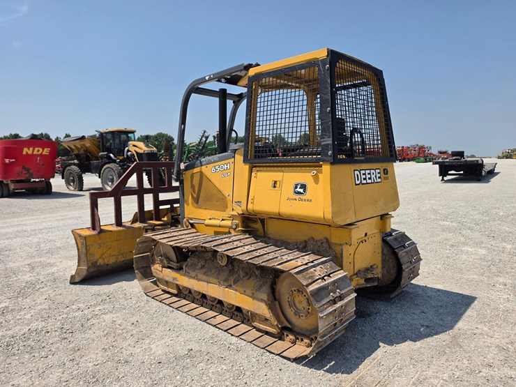 deere-650h-lgp-image-15