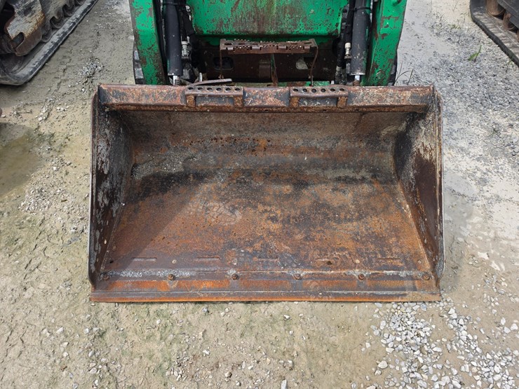 2015-bobcat-t450-image-3