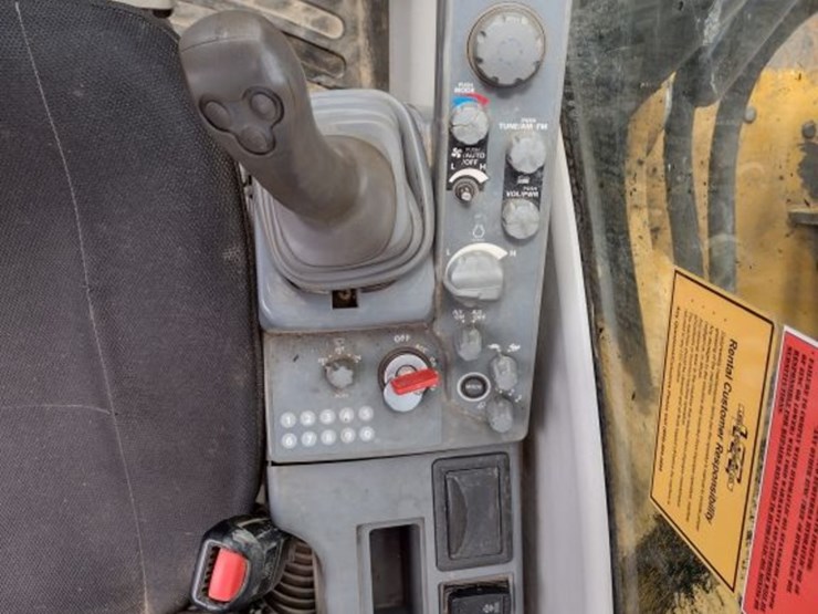 deere-350g-lc-image-8