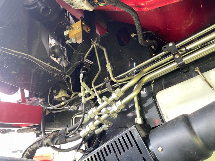 2018-case-ih-7240-image-69