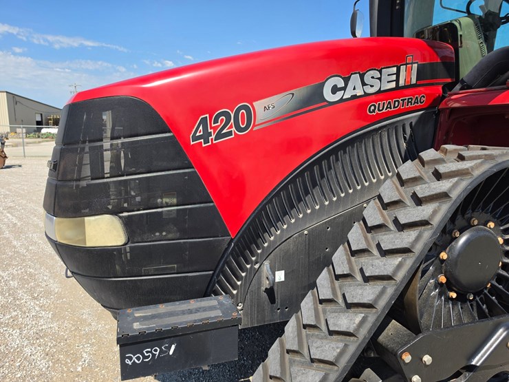 2014-case-ih-420-image-3