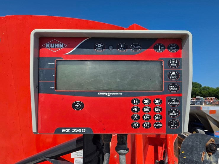 2018-kuhn-knight-vt156-image-3