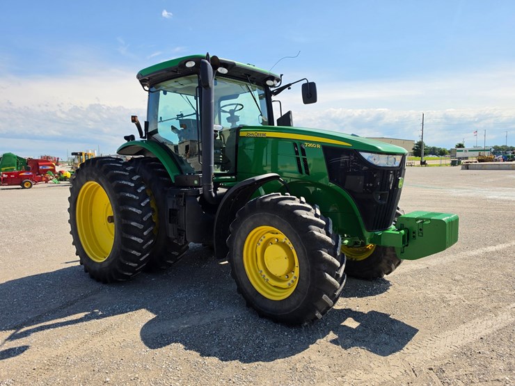 2013-john-deere-7260r-image-25