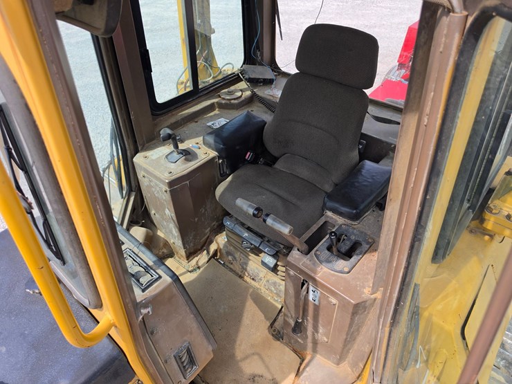 1990-caterpillar-d5h-lgp-image-9