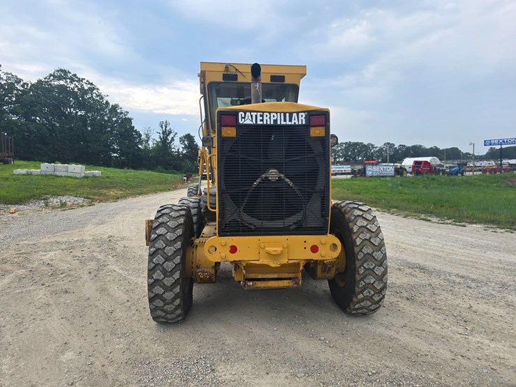 2007-caterpillar-12h-image-13