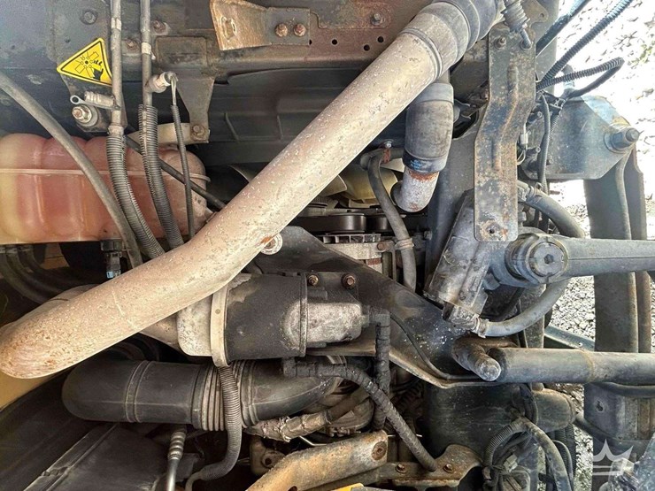 2011-international-workstar-7500-image-8