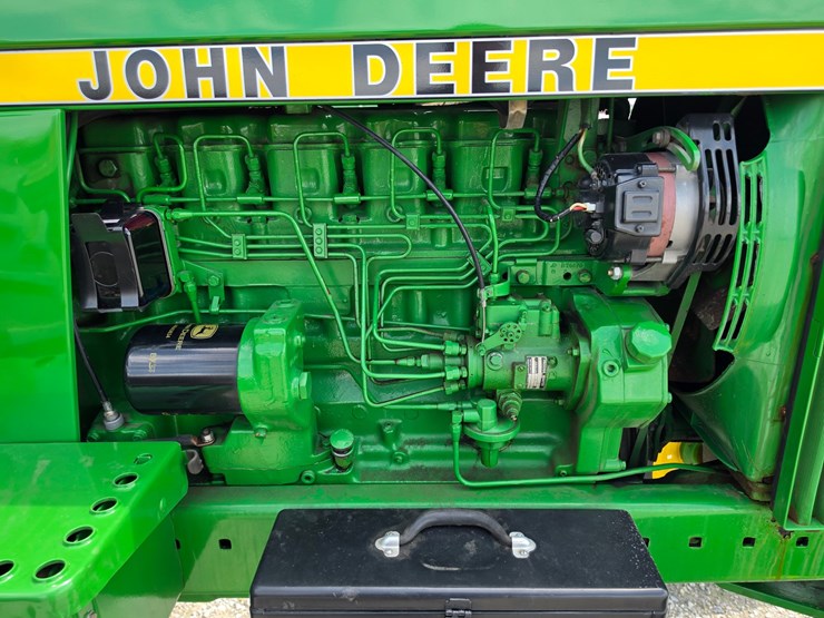 1981-john-deere-4040-image-18