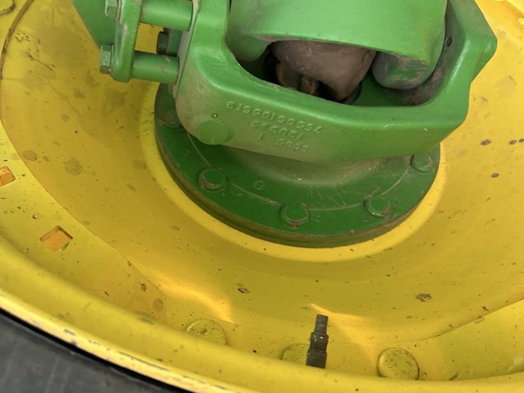 john-deere-6175r-image-22