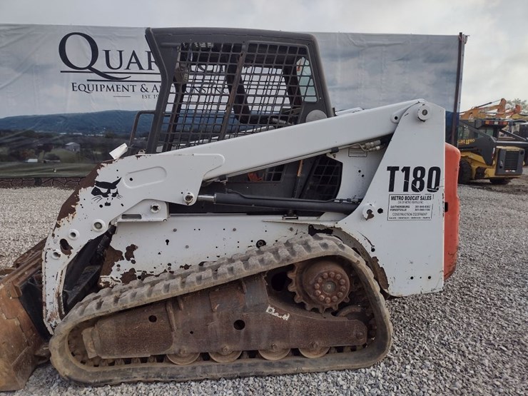 bobcat-t180-image-12