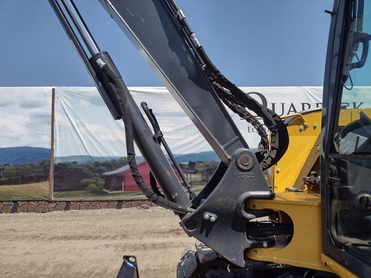 john-deere-85-image-26