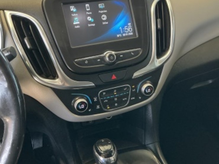 2018-chevrolet-equinox-image-19