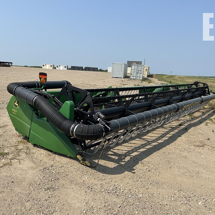 2004 JOHN DEERE 630F