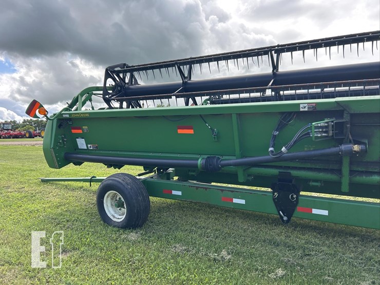 2009-john-deere-635f-image-4