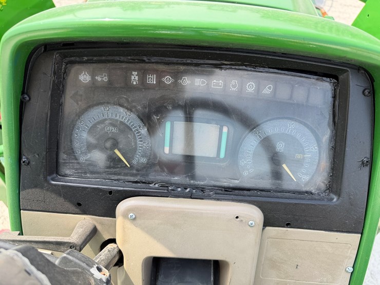 john-deere-6320l-image-10
