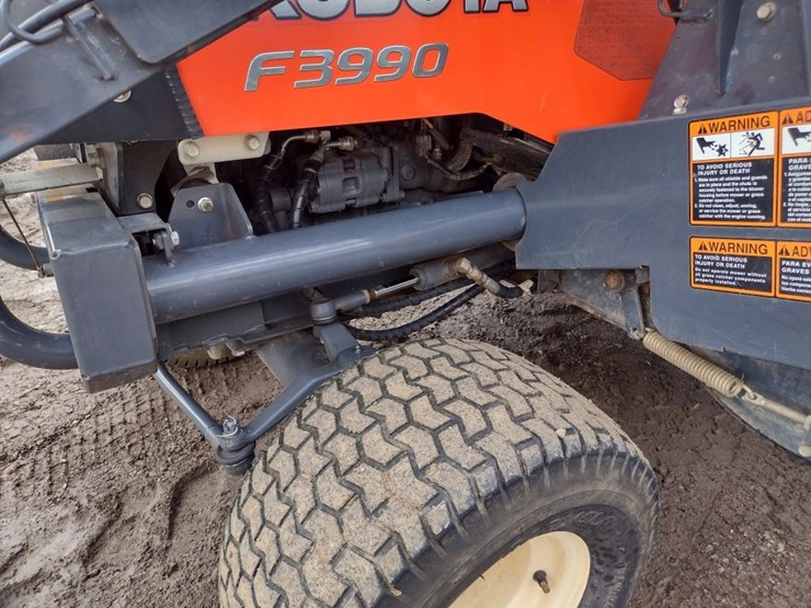 kubota-f3990-image-23