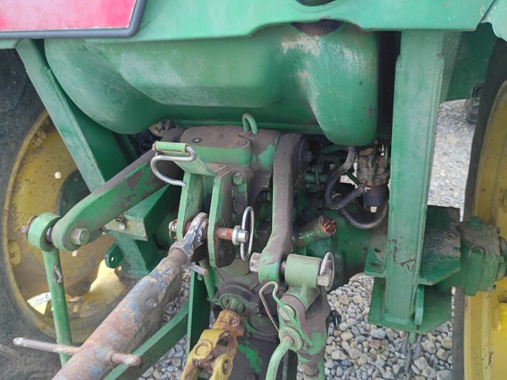 1992-john-deere-870-image-71