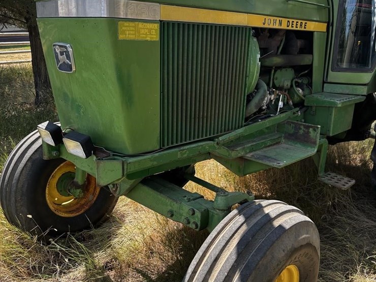 john-deere-4430-image-9