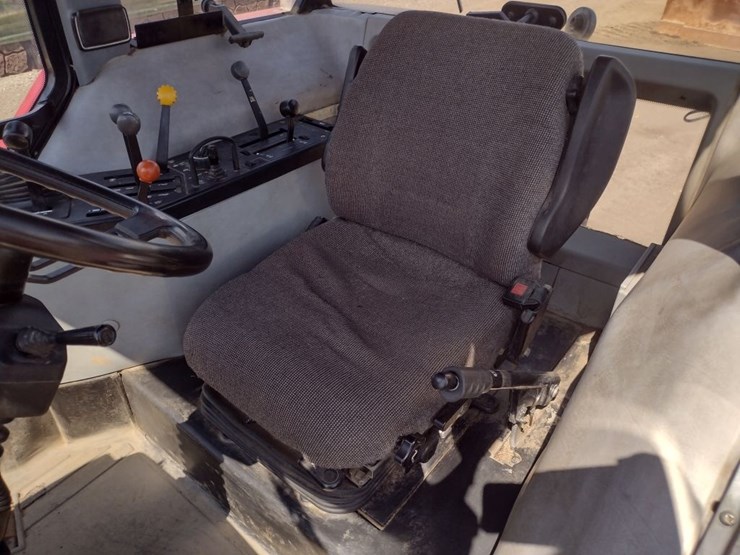 case-ih-5230-image-11