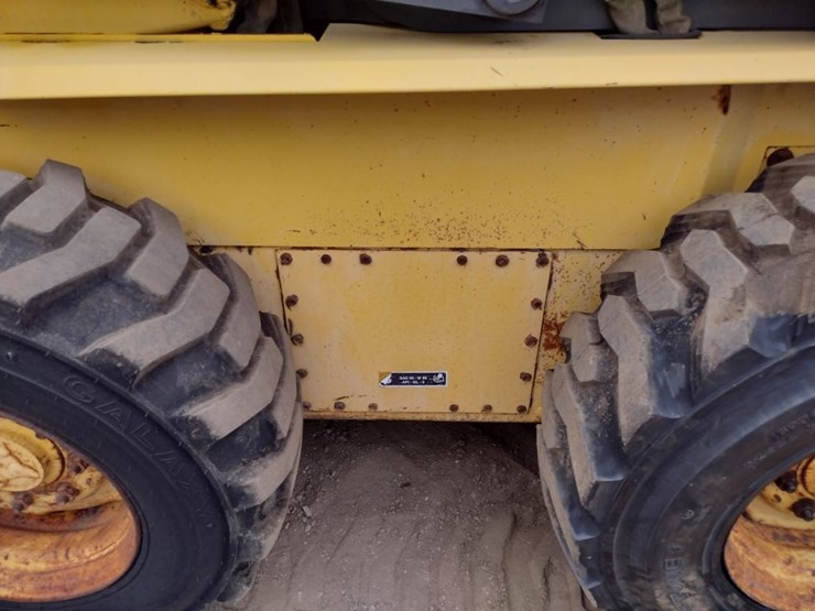 new-holland-ls180-image-25