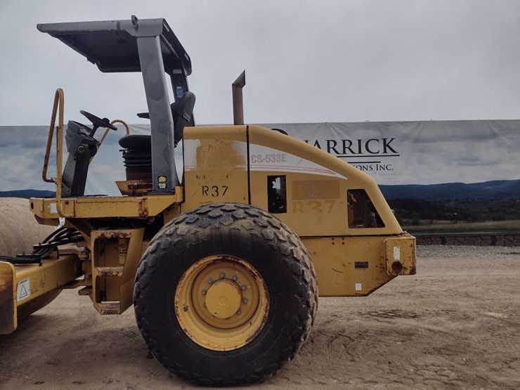 caterpillar-cs-533e-image-11