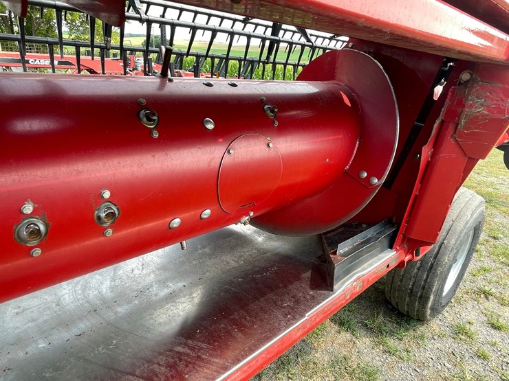 2018-case-ih-3162-image-27