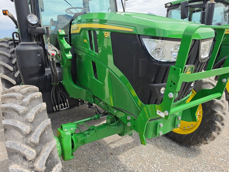 2023-john-deere-6r-145-image-19