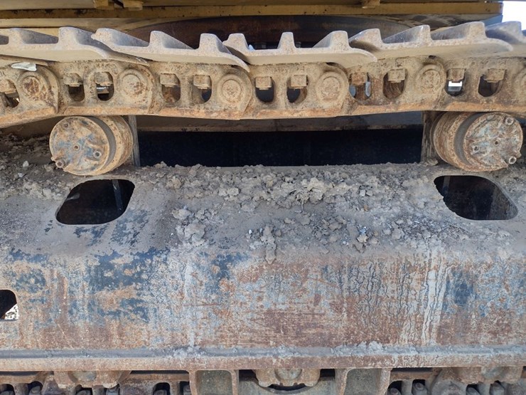 caterpillar-318e-image-29