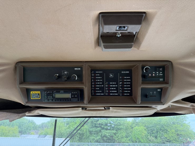 1998-john-deere-9610-image-37