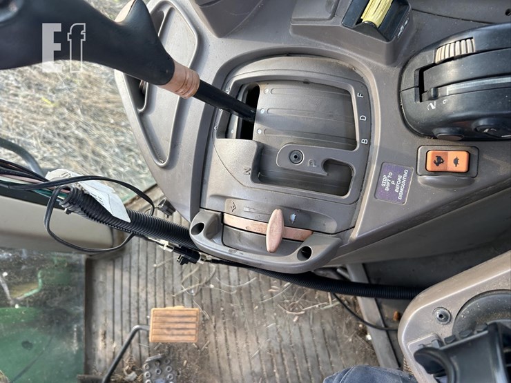 2008-john-deere-7230-premium-image-58