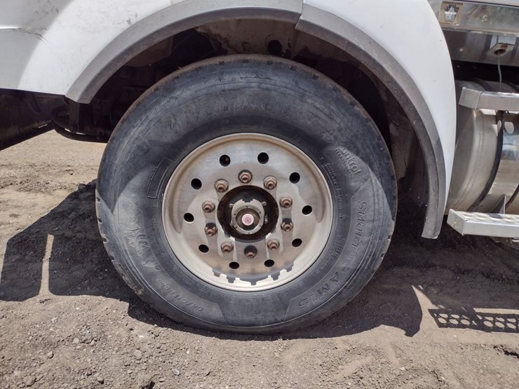western-star-4900-image-19