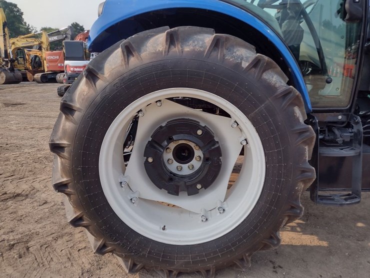 new-holland-workmaster-105-image-28