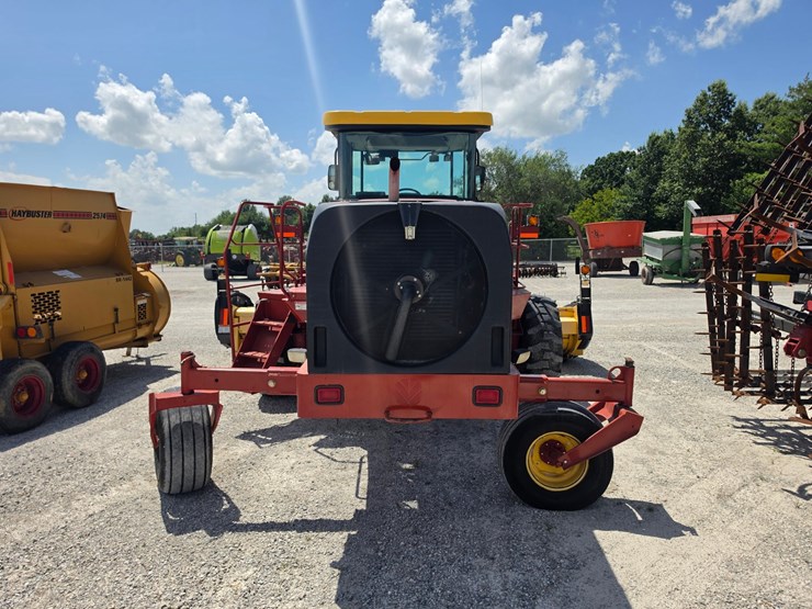 2005-new-holland-hw305-image-16
