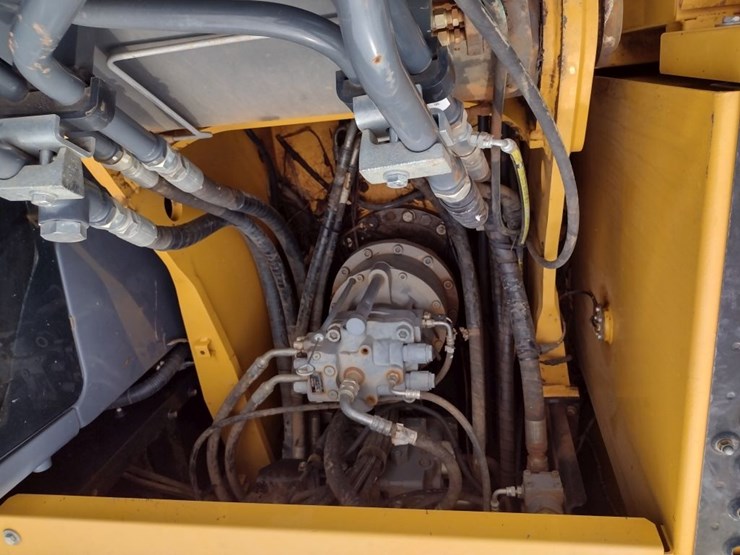 deere-210g-lc-image-39