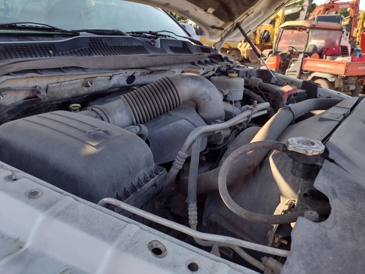 dodge-3500-image-40