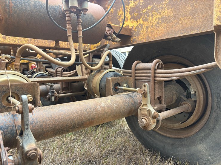 1996-load-line-mfg.-trailer-image-12