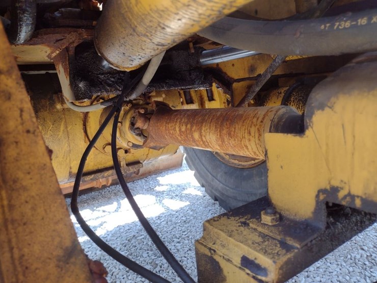 caterpillar-it28g-image-23