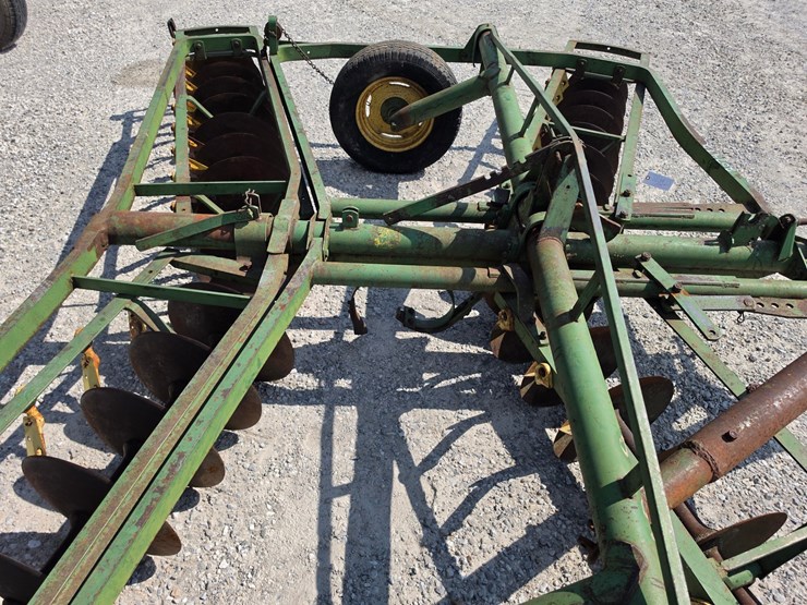 john-deere-aw-image-5