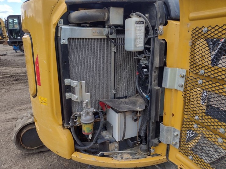 deere-30g-image-38