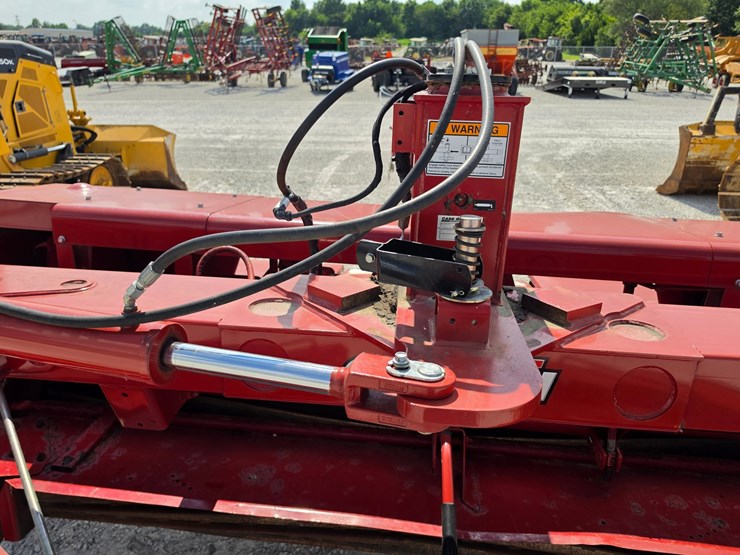 2012-case-ih-dc132-image-8