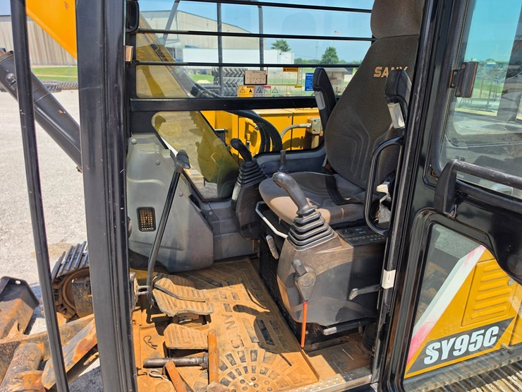 2019-sany-sy95c-image-10