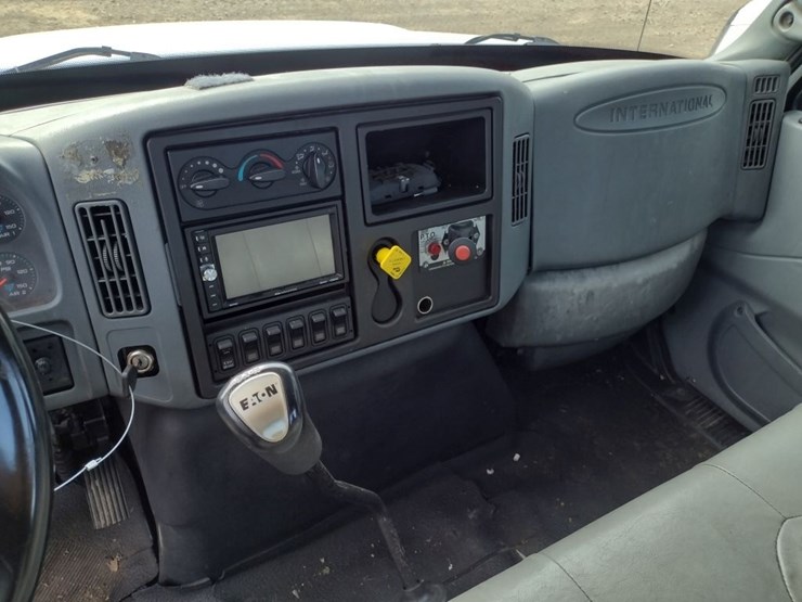 international-durastar-4300-image-8