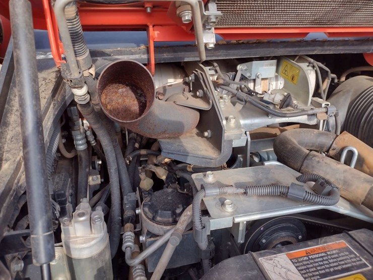 kubota-svl90-2-image-30